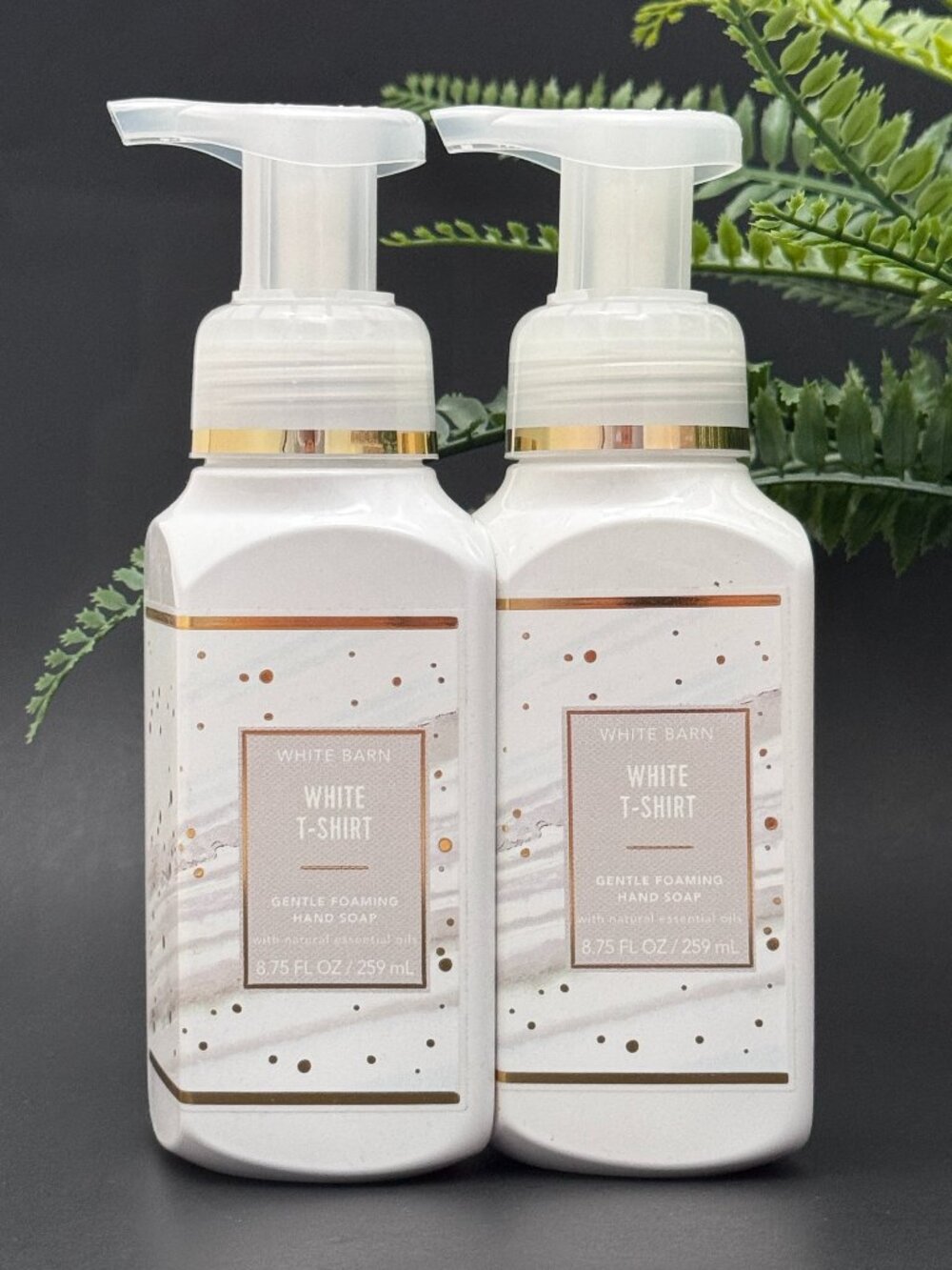 Bath & Body Works BBW White Barn White T-Shirt Gentle Foaming Hand Soaps X 2